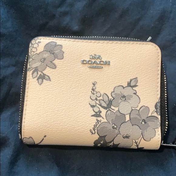 Coach Handbags - Coach Floral wallet